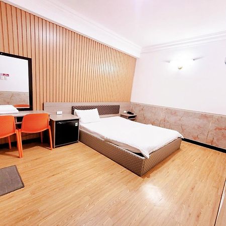 Hoang Nam Hotel Cidade de Ho Chi Minh Exterior foto